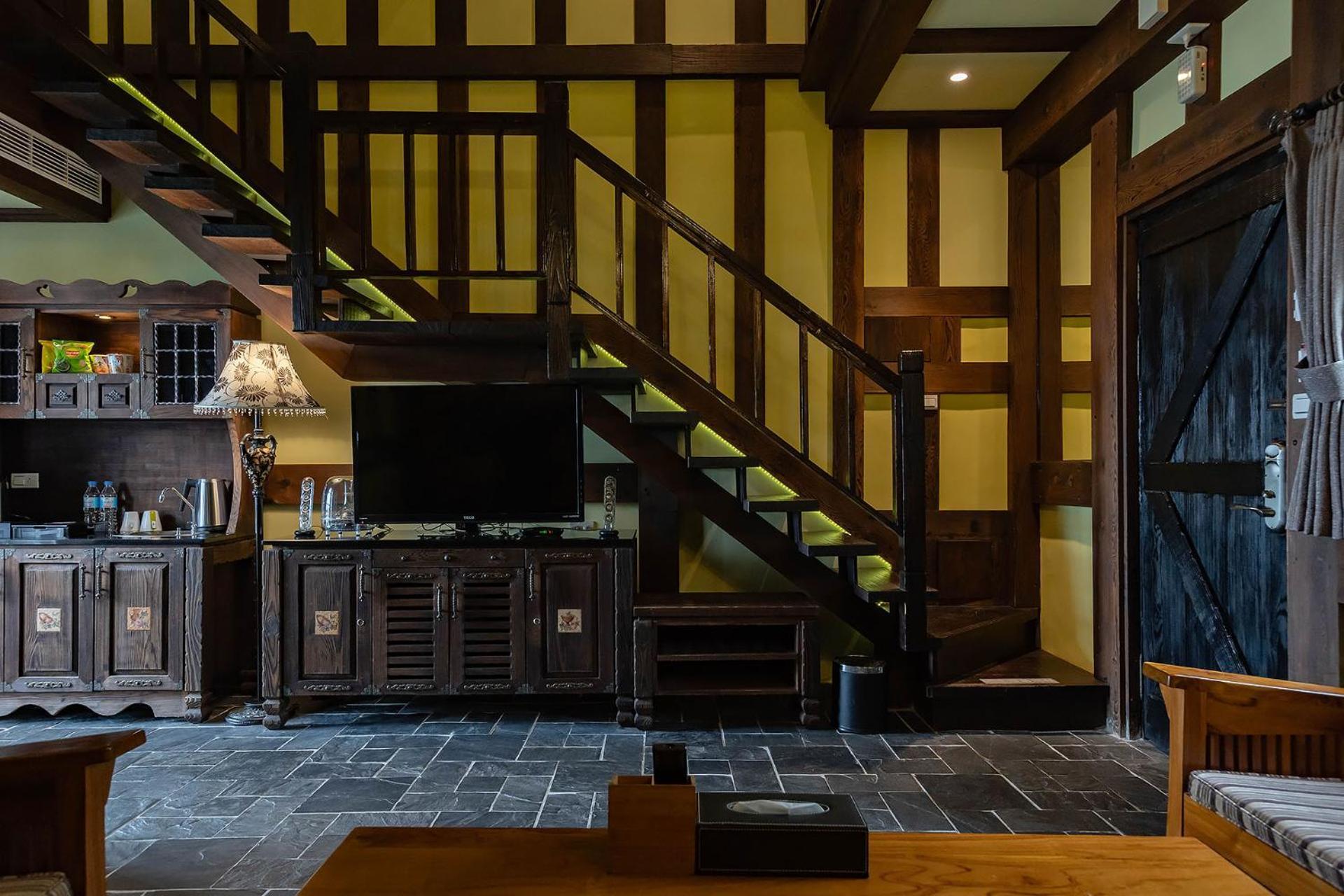 Tudor Dynasty Homestay Shoufeng Zewnętrze zdjęcie